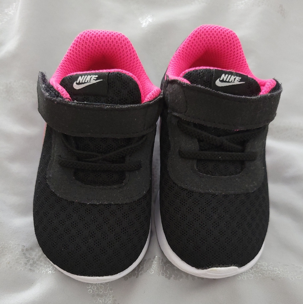 Toddler Nike shoes